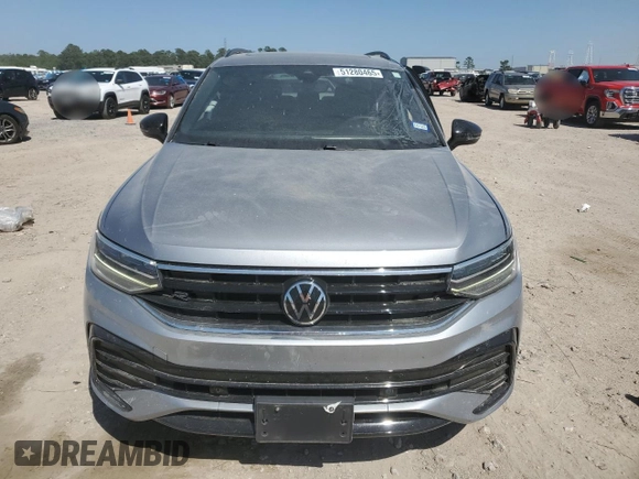2022 Volkswagen Tiguan SE R-Line Black with VIN 3VVCB7AX1NM174113, listed as a Copart auction lot 51280465 with 42,260 mi miles and Clean title. Bid and sale history available at DreamBid. Image 5.