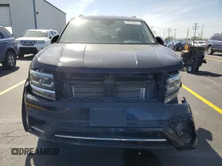 2019 Volkswagen Atlas SE z VIN 1V2XR2CA4KC565064, wystawiony jako Copart lot #57879675 z przebiegiem 43 143 mil mil oraz Szkoda całkowita • Salvage title. Historia ofert i sprzedaży dostępna na DreamBid. Obrazek 5.