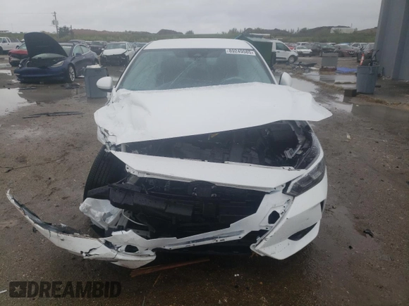 2023 Nissan Sentra S z VIN 3N1AB8BV2PY296485, wystawiony jako Copart lot #89249585 z przebiegiem 4 167 mil mil oraz Nie do naprawy • Non repairable. Historia ofert i sprzedaży dostępna na DreamBid. Obrazek 5.