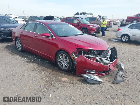2015 Lincoln MKZ with VIN 3LN6L2GK5FR618150, listed as a IAAI auction lot 41898829 with 135,643 mi miles. Bid and sale history available at carsss.com. Image 1.