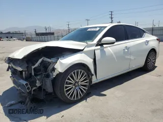 2019 Nissan Altima SL with VIN 1N4BL4EV4KC130236, listed as a Copart auction lot 59024265 with 84,785 mi miles and Salvage title. Bid and sale history available at DreamBid. Image 1.
