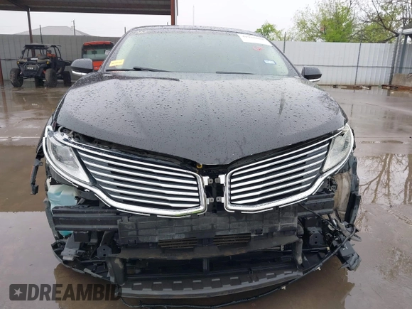 2015 Lincoln MKZ z VIN 3LN6L2G90FR621891, wystawiony jako IAAI lot #41968088 z przebiegiem 128 988 mil mil oraz . Historia ofert i sprzedaży dostępna na DreamBid. Obrazek 6.