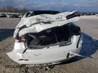 2021 Tesla Model 3 Long Range z VIN 5YJ3E1EB7MF849399, wystawiony jako Copart lot #47010175 z przebiegiem Nie podano mil oraz Szkoda całkowita • Salvage title. Historia ofert i sprzedaży dostępna na DreamBid. Obrazek 6.