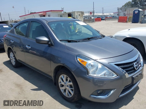 2017 Nissan Versa S Plus с VIN 3N1CN7AP3HL842240, выставлен на аукционе IAAI как лот 42593362 с пробегом 97 496 миль миль и . История ставок и продаж доступна на DreamBid. Изображение 1.