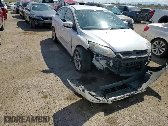 2014 Ford Focus Titanium with VIN 1FADP3J26EL132223, listed as a Copart auction lot 71490004 with 131,233 mi miles and Salvage Title. Bid and sale history available at DreamBid. Image 11.