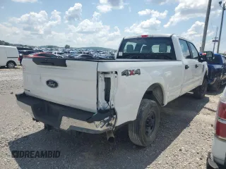 2019 Ford F-250 XL z VIN 1FT7W2B66KEG30444, wystawiony jako Copart lot #59357234 z przebiegiem Nie podano mil oraz Szkoda całkowita • Salvage title. Historia ofert i sprzedaży dostępna na DreamBid. Obrazek 3.