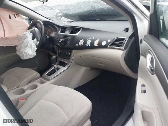 2015 Nissan Sentra SV with VIN 3N1AB7AP2FY287183, listed as a IAAI auction lot 41851052 with 236,143 mi miles. Bid and sale history available at carsss.com. Image 5.