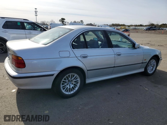 2000 BMW 5 Series 528iA with VIN WBADM6344YGV03599, listed as a Copart auction lot 45281325 with 174,667 mi miles and Salvage Title. Bid and sale history available at carsss.com. Image 3.