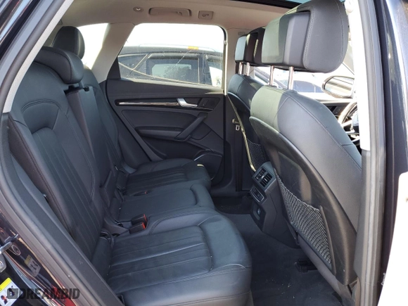 2020 Audi Q5 Premium with VIN WA1ANAFY8L2021934, listed as a Copart auction lot 46440675 with 68,389 mi miles and Salvage Title. Bid and sale history available at carsss.com. Image 11.
