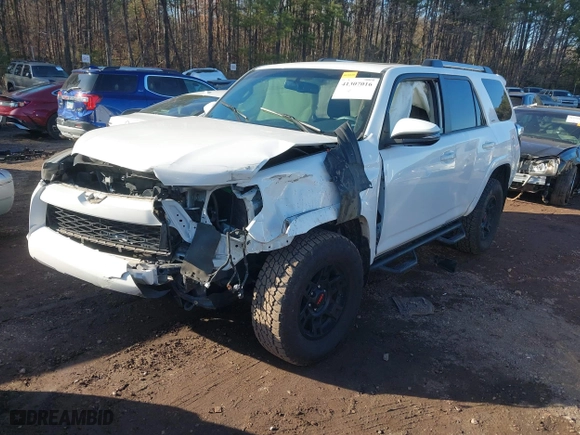 2019 Toyota 4Runner SR5 with VIN JTEBU5JR9K5654200, listed as a IAAI auction lot 41307016 with 158,643 mi miles. Bid and sale history available at carsss.com. Image 17.