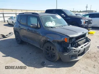 2018 Jeep Renegade Latitude z VIN ZACCJABB4JPH29130, wystawiony jako IAAI lot #41727956 z przebiegiem Nie podano mil oraz . Historia ofert i sprzedaży dostępna na DreamBid. Obrazek 1.