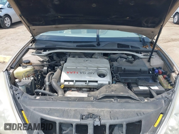 2002 Lexus ES 300 with VIN JTHBF30G620080962, listed as a IAAI auction lot 42013947 with 192,509 mi miles and . Bid and sale history available at DreamBid. Image 10.