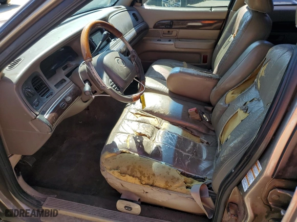 2004 Mercury Grand Marquis LS Premium with VIN 2MEHM75WX4X615786, listed as a Copart auction lot 50990185 with 370,371 mi miles and Salvage Title. Bid and sale history available at carsss.com. Image 7.