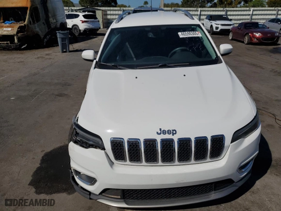 2019 Jeep Cherokee Limited with VIN 1C4PJLDX7KD353805, listed as a Copart auction lot 46590305 with 33,204 mi miles and Salvage Title. Bid and sale history available at carsss.com. Image 5.