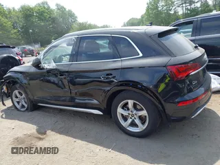 2023 Audi Q5 Premium with VIN WA1ABAFY2P2001869, listed as a IAAI auction lot 42401337 with 25,256 mi miles and . Bid and sale history available at DreamBid. Image 14.