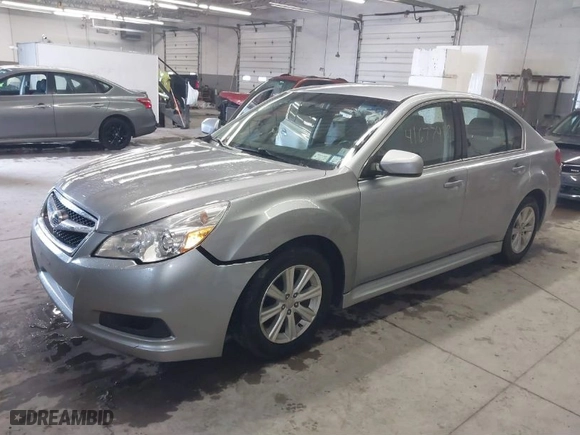 2012 Subaru Legacy 2.5i Premium with VIN 4S3BMBC6XC3039514, listed as a IAAI auction lot 41677418 with 59847 miles. Bid and sale history available at carsss.com. Image 2.