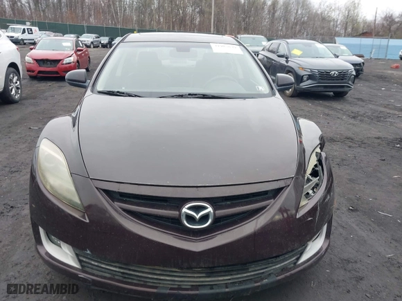 2010 Mazda Mazda6 i Touring Plus with VIN 1YVHZ8CH1A5M45421, listed as a IAAI auction lot 41983679 with 209,975 mi miles. Bid and sale history available at carsss.com. Image 12.