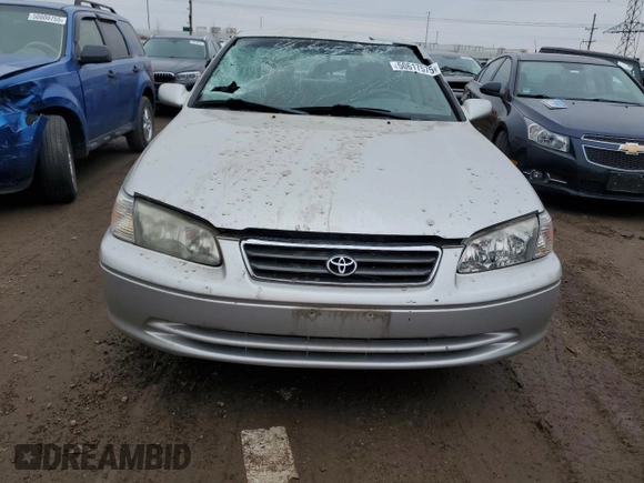 2001 Toyota Camry CE with VIN 4T1BG22K61U094759, listed as a Copart auction lot 50617575 with 125,121 mi miles and Salvage Title. Bid and sale history available at carsss.com. Image 5.