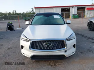 2024 Infiniti QX50 Luxe z VIN 3PCAJ5BA1RF108713, wystawiony jako IAAI lot #42004002 z przebiegiem 14 752 mil mil oraz . Historia ofert i sprzedaży dostępna na DreamBid. Obrazek 12.