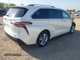 2021 Toyota Sienna Limited with VIN 5TDZSKFC5MS032668, listed as a IAAI auction lot 41858027 with 89,988 mi miles and . Bid and sale history available at DreamBid. Image 4.