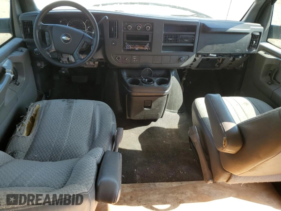 2008 Chevrolet Express Passenger with VIN 1GAHG39K981177228, listed as a Copart auction lot 55031385 with 274,971 mi miles and Salvage title. Bid and sale history available at DreamBid. Image 8.