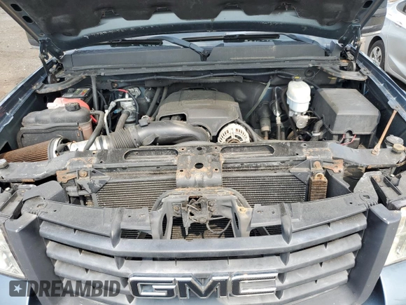 2009 GMC Sierra 2500HD Work Truck z VIN 1GTHK43K89F118521, wystawiony jako Copart lot #60003205 z przebiegiem 63 571 mil mil oraz Szkoda całkowita • Salvage title. Historia ofert i sprzedaży dostępna na DreamBid. Obrazek 11.