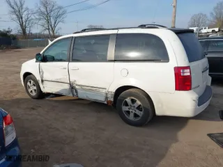 2010 Dodge Grand Caravan SXT with VIN 2D4RN5D12AR211073, listed as a IAAI auction lot 41800940 with 168,306 mi miles. Bid and sale history available at carsss.com. Image 14.