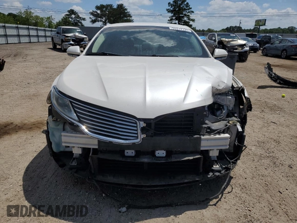 2016 Lincoln MKZ with VIN 3LN6L2GKXGR620364, listed as a Copart auction lot 55412135 with 121,380 mi miles and Salvage title. Bid and sale history available at DreamBid. Image 5.