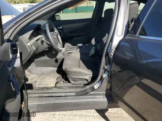 2009 Pontiac G8 with VIN 6G2ER57709L161835, listed as a Copart auction lot 72440424 with 163,020 mi miles and Salvage Title. Bid and sale history available at carsss.com. Image 7.