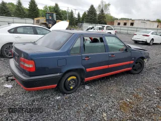 1998 Volvo S70 z VIN YV1LS5571W2550664, wystawiony jako Copart lot #57798535 z przebiegiem 181 957 mil mil oraz Szkody całkowita. Historia ofert i sprzedaży dostępna na DreamBid. Obrazek 3.