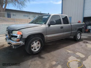 2006 GMC Sierra 1500 SLE1 with VIN 1GTEK19B96Z218114, listed as a Copart auction lot 50957945 with 195,854 mi miles and Salvage Title. Bid and sale history available at carsss.com. Image 1.