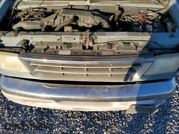 1993 Ford Econoline Cargo with VIN 1FDEE14HXPHA70531, listed as a Copart auction lot 89220235 with 202,718 mi miles and Salvage Title. Bid and sale history available at DreamBid. Image 12.