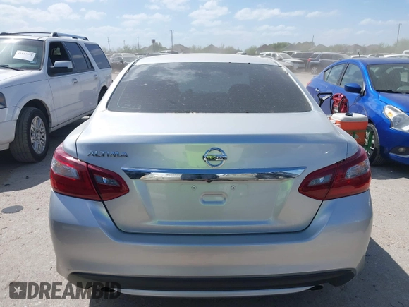 2018 Nissan Altima SV with VIN 1N4AL3AP1JC298556, listed as a IAAI auction lot 41809072 with 57,557 mi miles and . Bid and sale history available at DreamBid. Image 16.