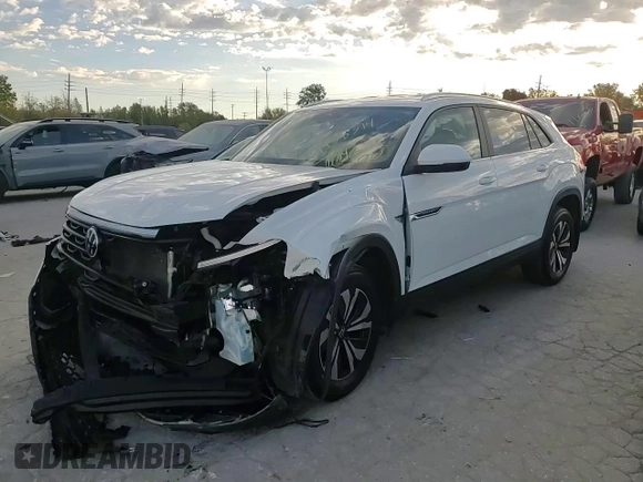 2024 Volkswagen Atlas SE with VIN 1V2LE2CA5RC201644, listed as a Copart auction lot 77458394 with 47,523 mi miles and Salvage title. Bid and sale history available at DreamBid. Image 12.