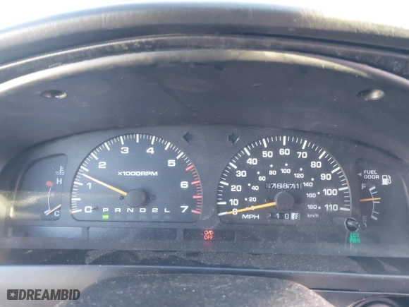 1998 Toyota 4Runner with VIN JT3GM84R6W0028070, listed as a IAAI auction lot 41850921 with 176,871 mi miles. Bid and sale history available at carsss.com. Image 7.