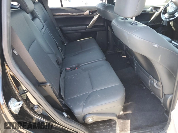 2020 Lexus GX 460 Premium с VIN JTJAM7BXXL5251382, выставлен на аукционе Copart как лот 46059395 с пробегом 95 372 миль миль и Списание • Salvage title. История ставок и продаж доступна на DreamBid. Изображение 12.