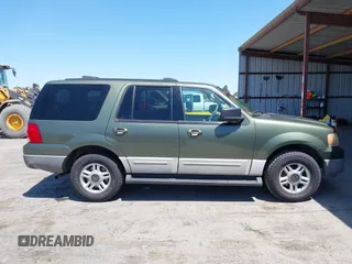 2003 Ford Expedition Special Service z VIN 1FMRU15W73LB36171, wystawiony jako IAAI lot #42363295 z przebiegiem 152 175 mil mil oraz . Historia ofert i sprzedaży dostępna na DreamBid. Obrazek 13.