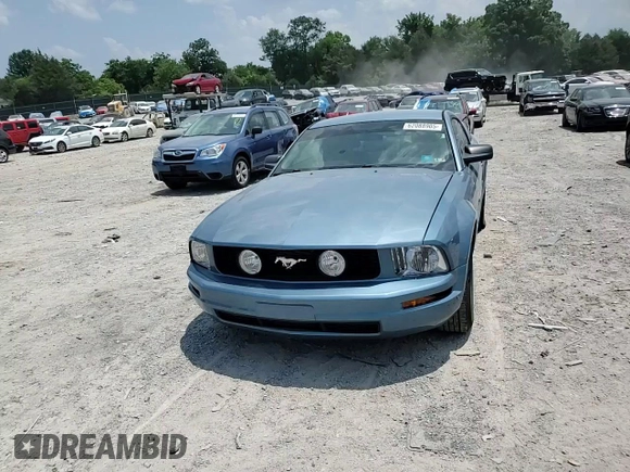 2007 Ford Mustang Deluxe with VIN 1ZVFT80N575339522, listed as a Copart auction lot 62088905 with 204,172 mi miles and Clean title. Bid and sale history available at DreamBid. Image 13.