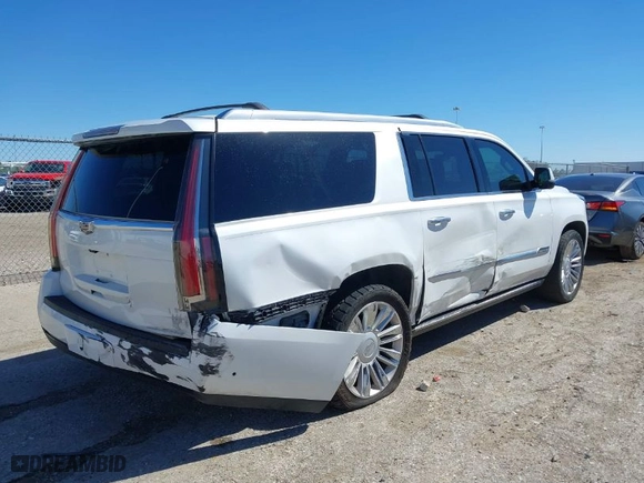 2017 Cadillac Escalade ESV Platinum with VIN 1GYS4KKJXHR141271, listed as a IAAI auction lot 41707263 with NaN miles. Bid and sale history available at carsss.com. Image 4.