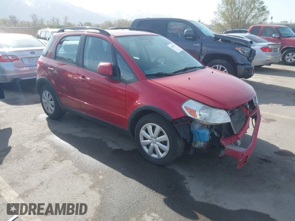 2012 Suzuki SX4 Crossover with VIN JS2YB5A39C6301540, listed as a IAAI auction lot 41989579 with 158,824 mi miles. Bid and sale history available at carsss.com. Image 1.
