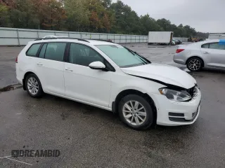 2016 Volkswagen Golf SportWagen TSI S with VIN 3VWC17AU8GM517880, listed as a Copart auction lot 70241173 with 158,652 mi miles. Bid and sale history available at carsss.com. Image 4.