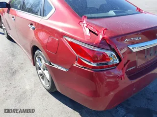 2013 Nissan Altima 2.5 SV with VIN 1N4AL3AP3DN436011, listed as a IAAI auction lot 41864475 with 221,140 mi miles. Bid and sale history available at carsss.com. Image 6.