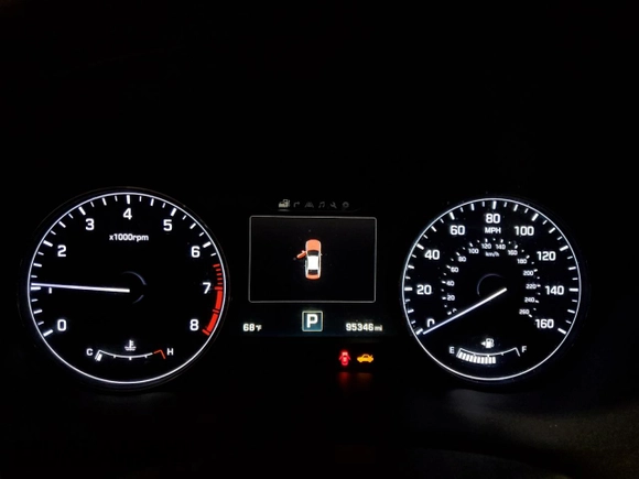 2017 Genesis G80 3.8L с VIN KMHGN4JE5HU203399, выставлен на аукционе Copart как лот 58335295 с пробегом 95 346 миль миль и Списание • Salvage title. История ставок и продаж доступна на DreamBid. Изображение 9.