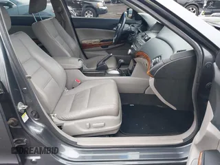 2012 Honda Accord EX-L z VIN 1HGCP3F82CA011928, wystawiony jako IAAI lot #42522409 z przebiegiem 203 181 mil mil oraz . Historia ofert i sprzedaży dostępna na DreamBid. Obrazek 5.