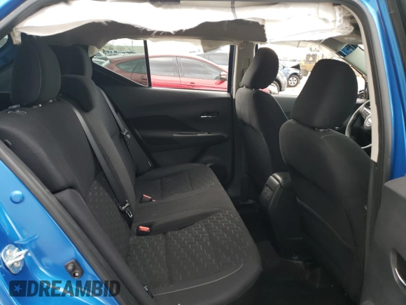 2023 Nissan Kicks SV with VIN 3N1CP5CV8PL523330, listed as a Copart auction lot 82406904 with 40,624 mi miles and Clean Title. Bid and sale history available at DreamBid. Image 10.