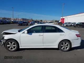 2009 Toyota Camry with VIN 4T1BE46K39U848756, listed as a IAAI auction lot 41563077 with 260,050 mi miles. Bid and sale history available at carsss.com. Image 15.