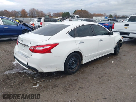 2017 Nissan Altima SR z VIN 1N4AL3AP9HC246828, wystawiony jako IAAI lot #41137292 z przebiegiem 132 851 mil mil oraz . Historia ofert i sprzedaży dostępna na DreamBid. Obrazek 4.