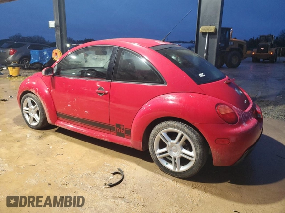 2005 Volkswagen Beetle with VIN 3VWCD31C05M411413, listed as a Copart auction lot 43731755 with 126,973 mi miles and Clean Title. Bid and sale history available at DreamBid. Image 2.