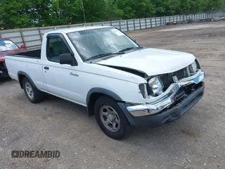 2000 Nissan Frontier XE z VIN 1N6DD21S4YC386902, wystawiony jako IAAI lot #42197752 z przebiegiem 164 055 mil mil oraz . Historia ofert i sprzedaży dostępna na DreamBid. Obrazek 1.