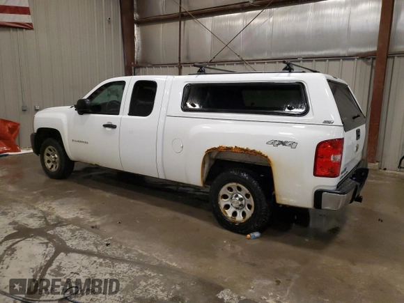 2011 Chevrolet Silverado 1500 Work Truck with VIN 1GCRKPE3XBZ443364, listed as a Copart auction lot 50638575 with 201,018 mi miles and Clean Title. Bid and sale history available at DreamBid. Image 2.